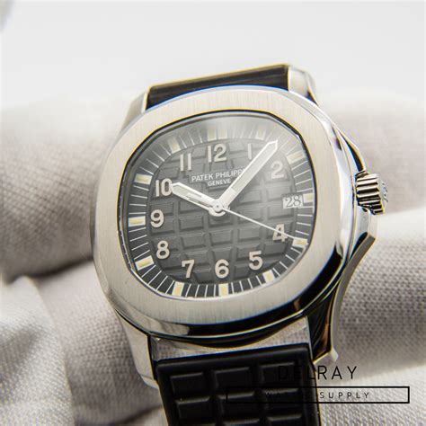 patek philippe aquanaut 5064a|patek philippe aquanaut white strap.